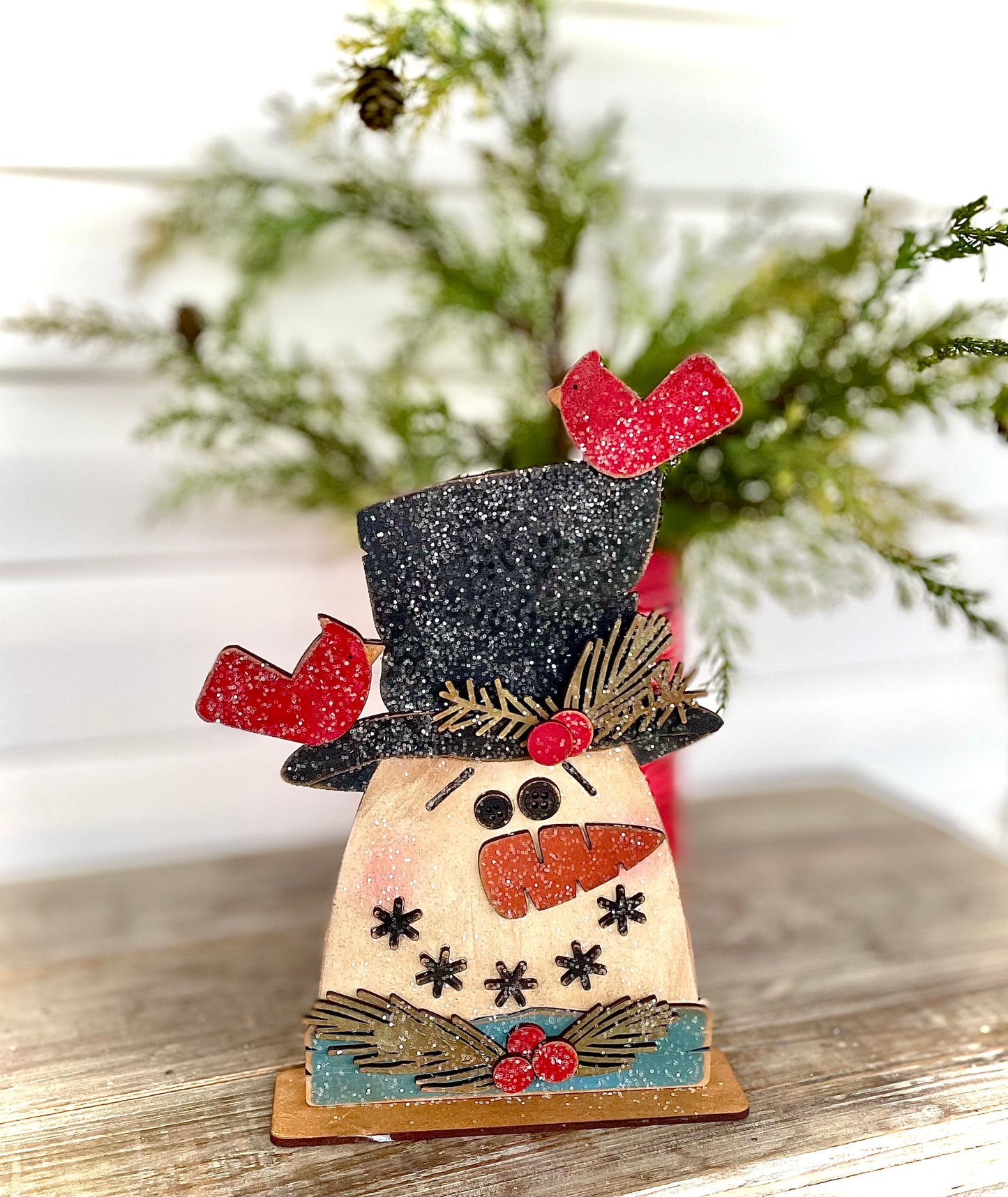 Merry Monday - Stand Alone Snowman w/Cardinals on Hat (DIY Craft Kit)