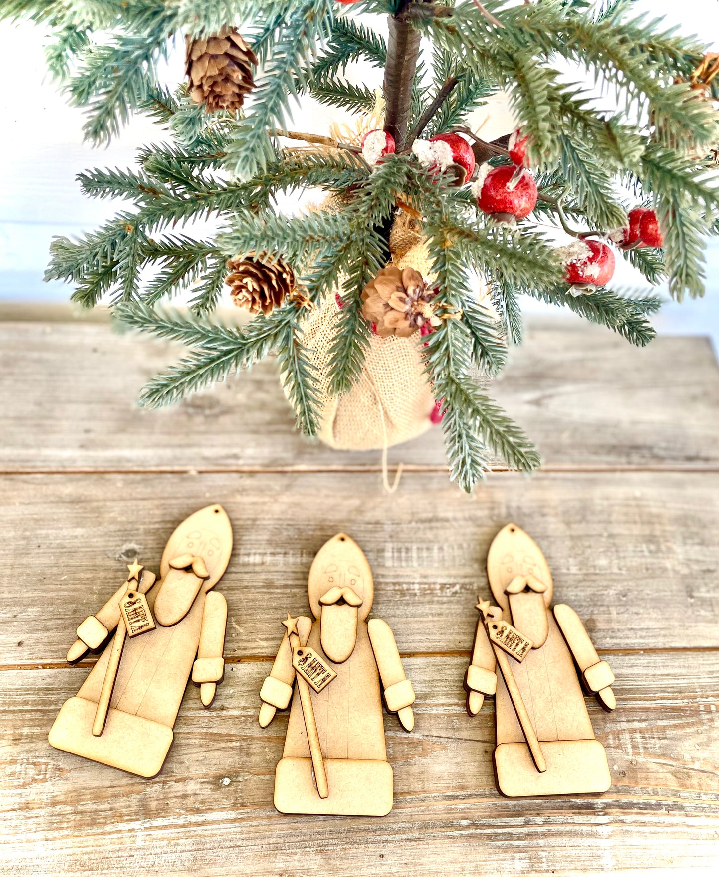 Merry Monday Primitive Santa DIY Ornaments - Set of 3