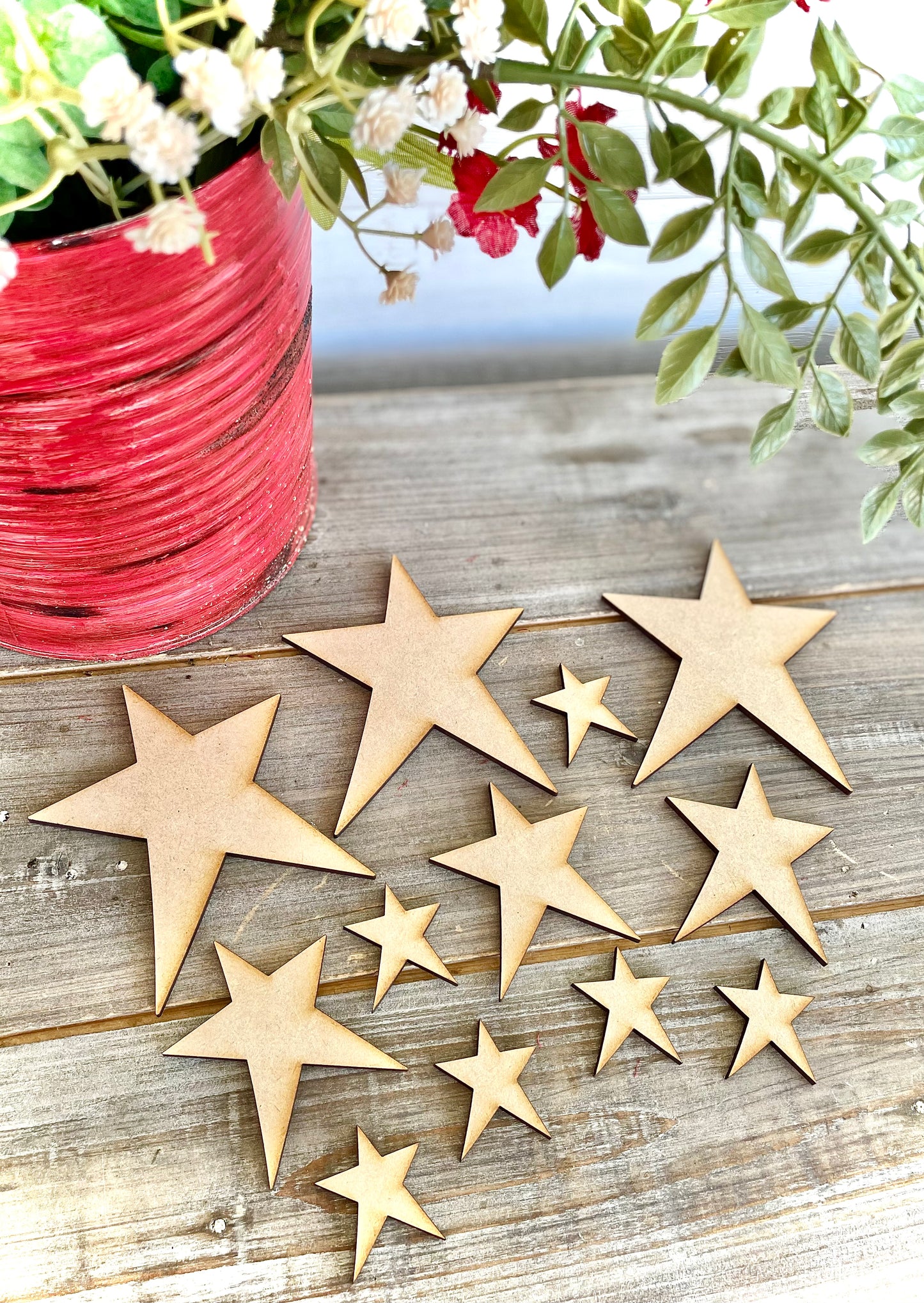 Blank Star Cutouts for Crafting (Set of 12; 3 different sizes)