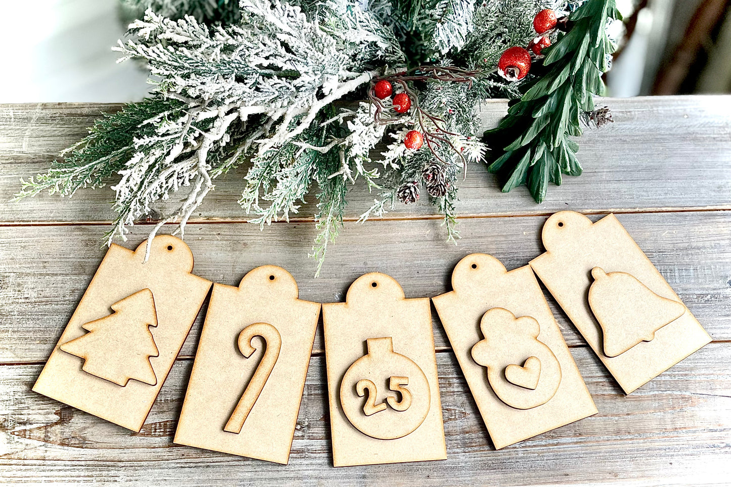 Merry Monday Festive Christmas Banner - (DIY Craft Kit)