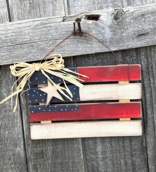 Rustic Mini Wood Pallet American Flag Decor