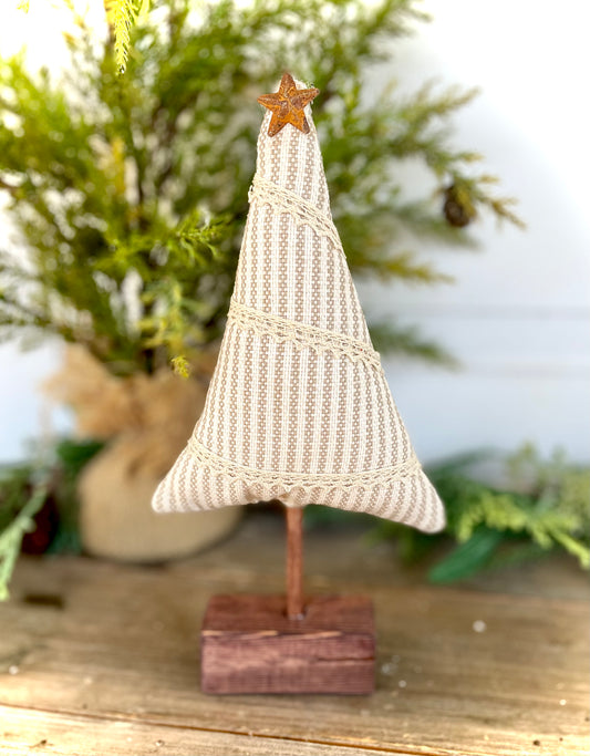 HSM - Simple Christmas Tree - Hand Sewn by Mimi