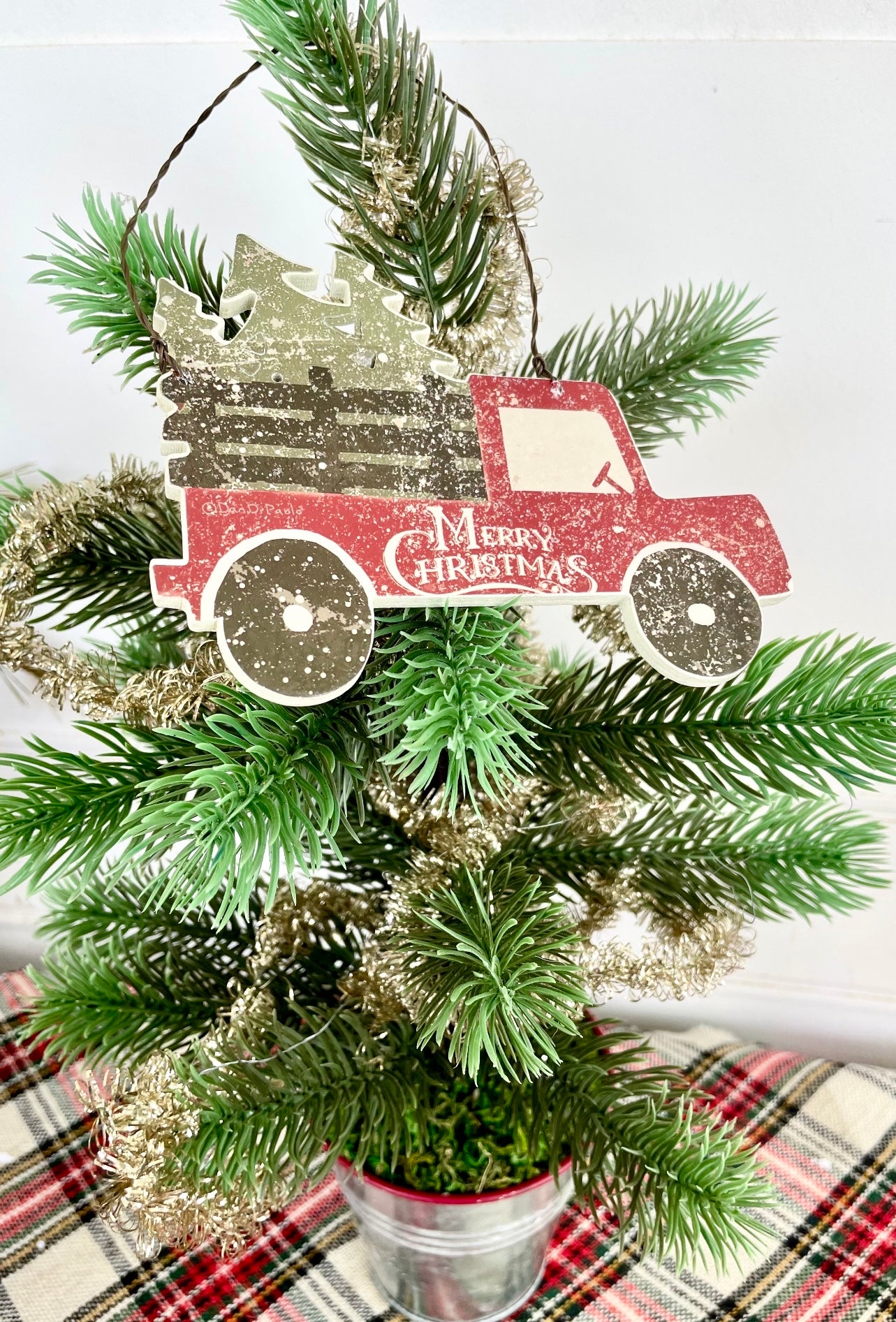 (F) Farmhouse Truck Ornament