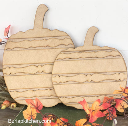 Farmhouse Spindle Pumpkins, Set of 2- DIY Craft Kit