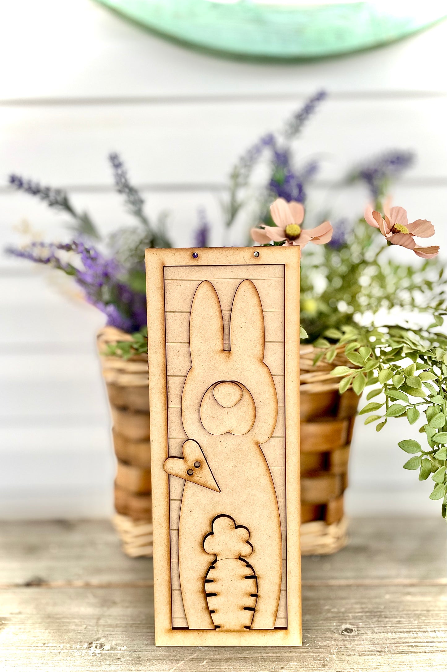 (Item#008) Bunny Frame Leaner/Hanger w/ Heart & Carrot - DIY Craft Kit