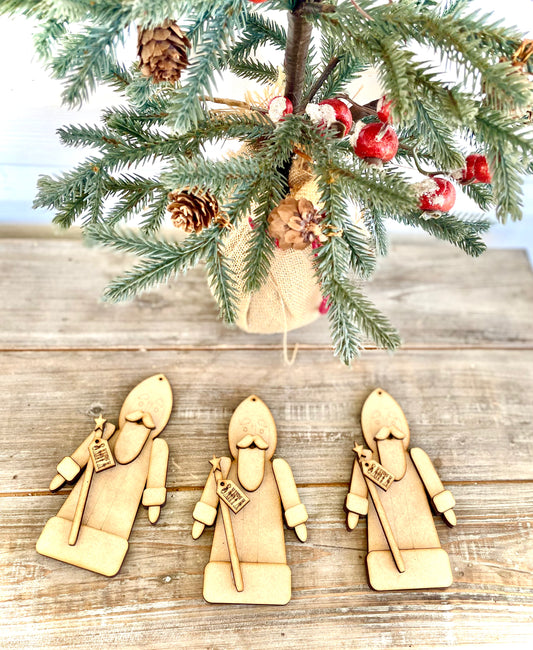 Merry Monday Primitive Santa DIY Ornaments - Set of 3