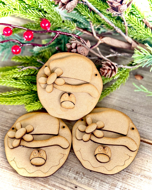 Merry Monday Primitive Snowmen w/Daisies Ornaments, Set of 3 - (DIY Craft Kit)