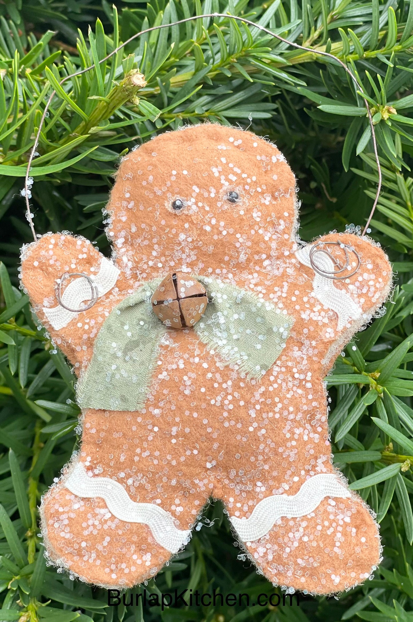 (HSM) Gingerbread Men Ornaments - Hand Sewn by Mimi